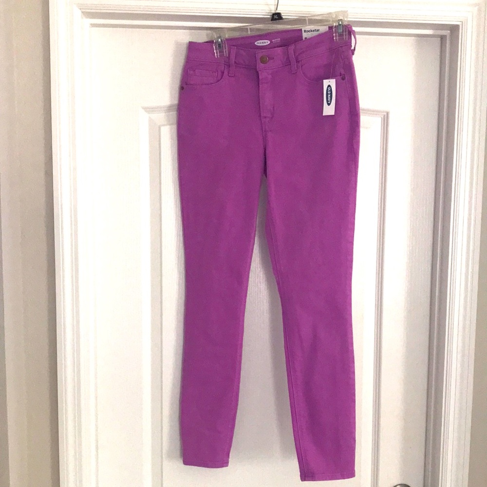 Old Navy Rockstar jeans. NWT